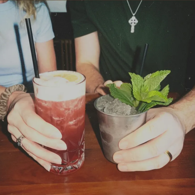 8th street tavern