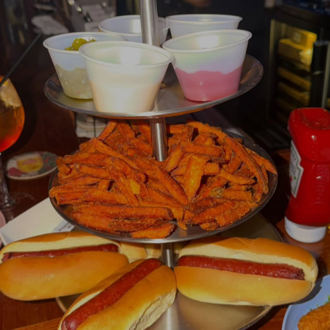 8th street tavern