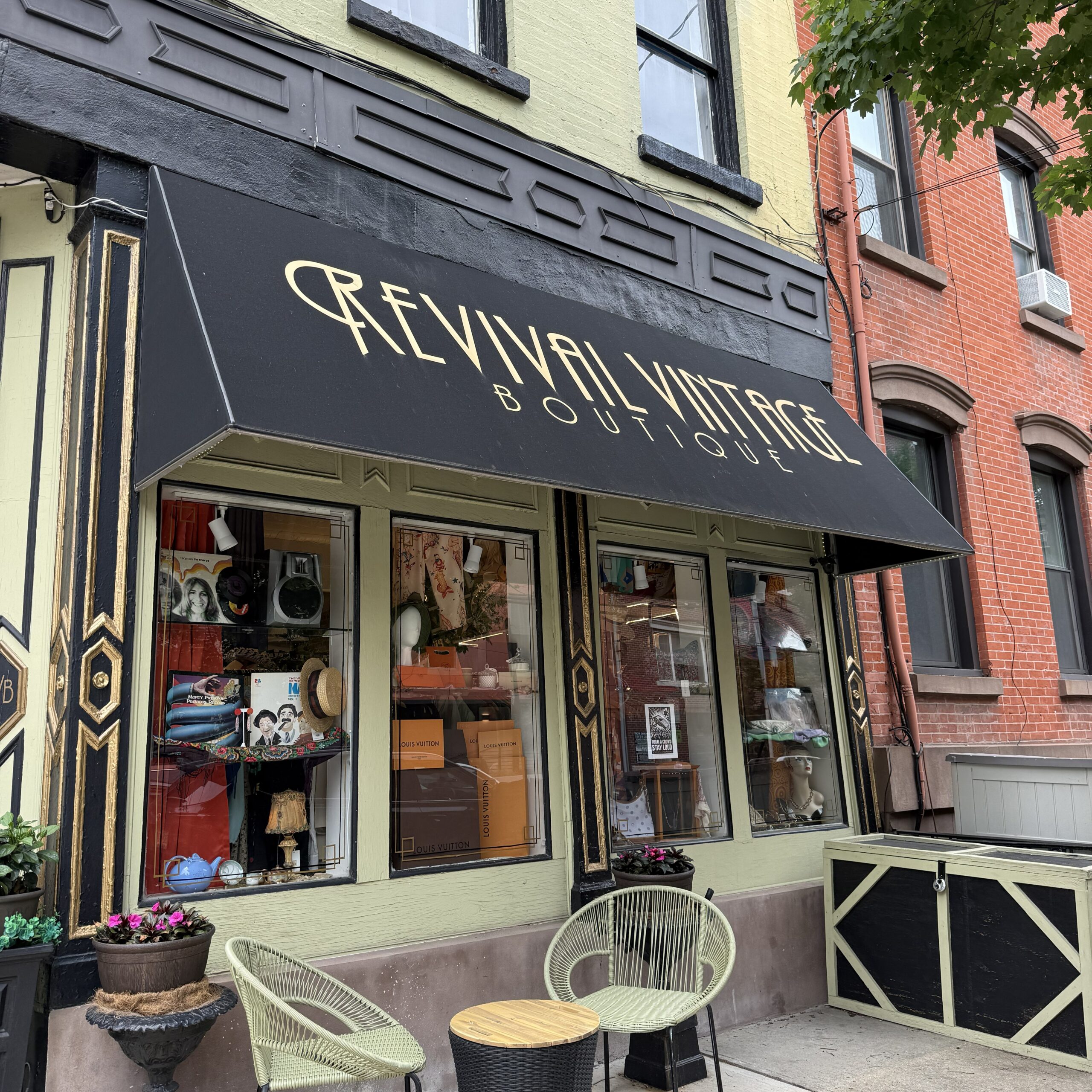 revival boutique